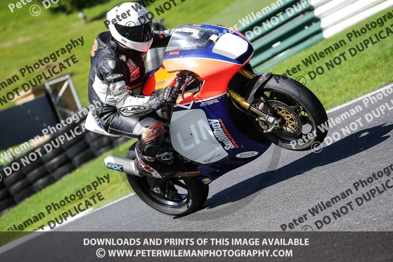 cadwell no limits trackday;cadwell park;cadwell park photographs;cadwell trackday photographs;enduro digital images;event digital images;eventdigitalimages;no limits trackdays;peter wileman photography;racing digital images;trackday digital images;trackday photos